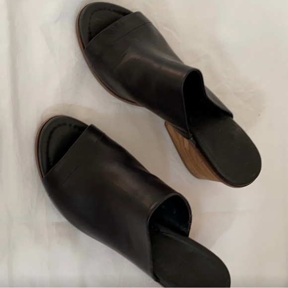 Vince Black Leather Mules Slip On Sandals Natural Wood Wedge Heels US7.5 - Picture 4 of 12